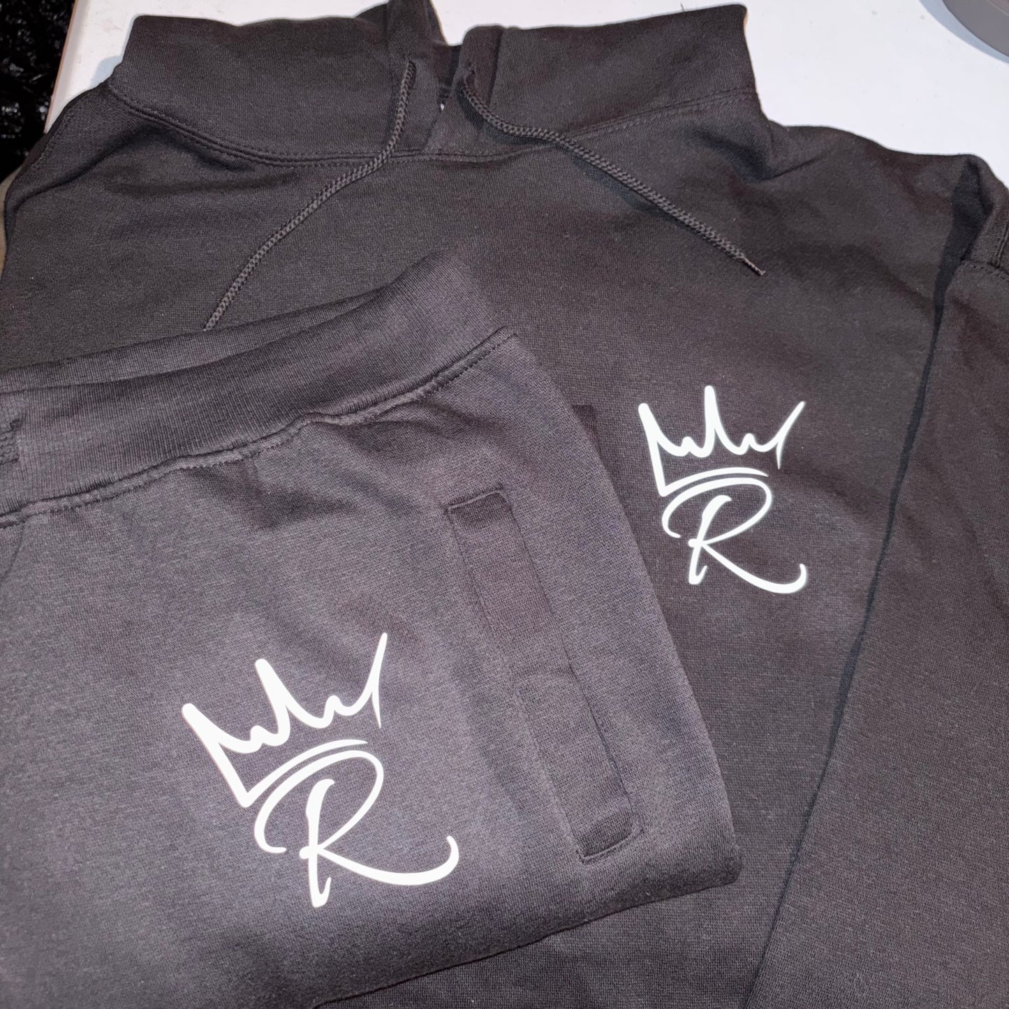 2 Piece Outfit - Women Pull-Over SweatSuit