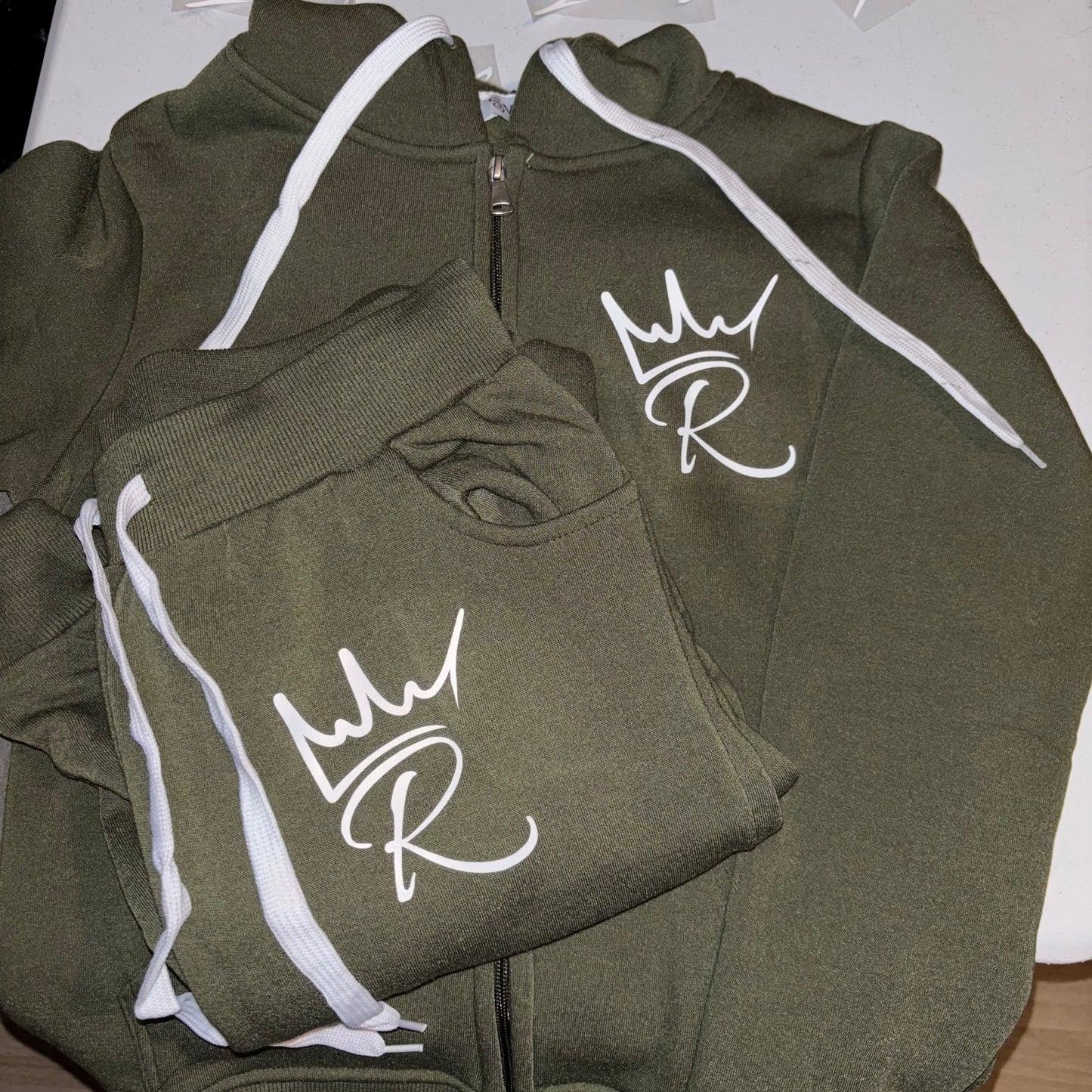 Women ZipUp SweatSuit - 2 Piece Outfit